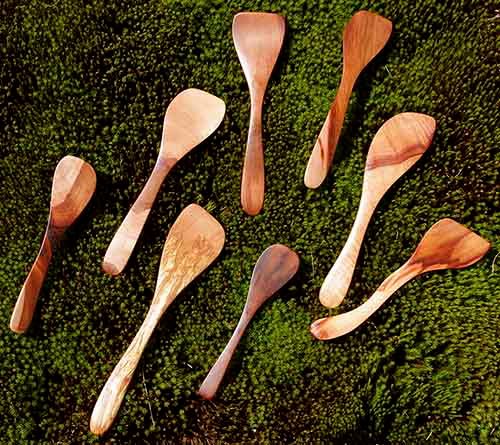 wooden-cooking-utensils