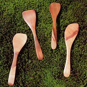 wooden-cooking-utensils